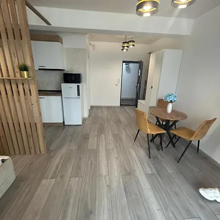 606 B2 Almar Luxury Residence-renting & Free Pool Apartamento Năvodari