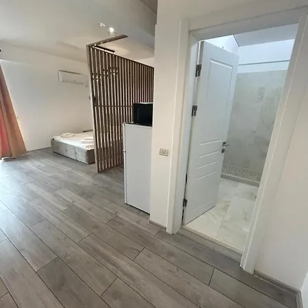 606 B2 Almar Luxury Residence-renting & Free Pool Navodari