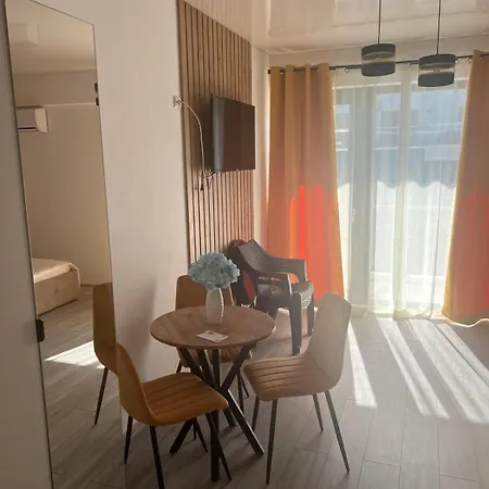 Apartmán 606 B2 Almar Luxury Residence-renting & Free Pool *