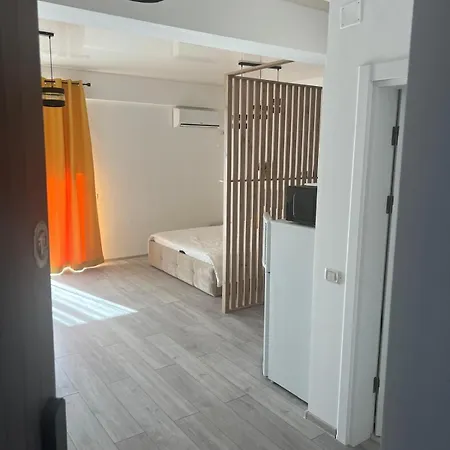 606 B2 Almar Luxury Residence-renting & Free Pool Navodari