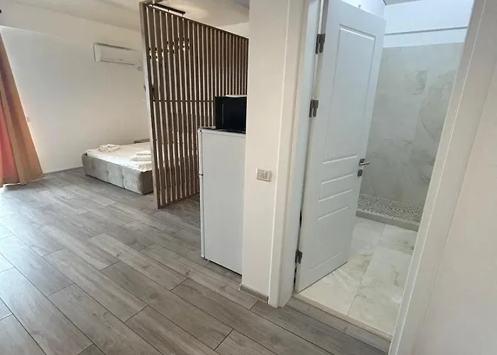 606 B2 Almar Luxury Residence-renting & Free Pool Navodari