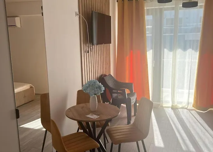 Apartmán 606 B2 Almar Luxury Residence-renting & Free Pool *