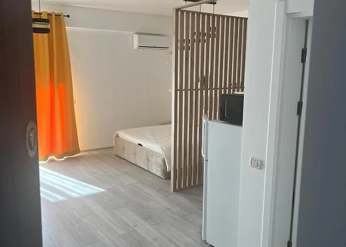 606 B2 Almar Luxury Residence-renting & Free Pool Navodari