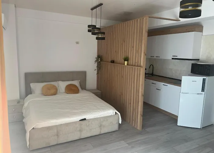 606 B2 Almar Luxury Residence-renting & Free Pool *